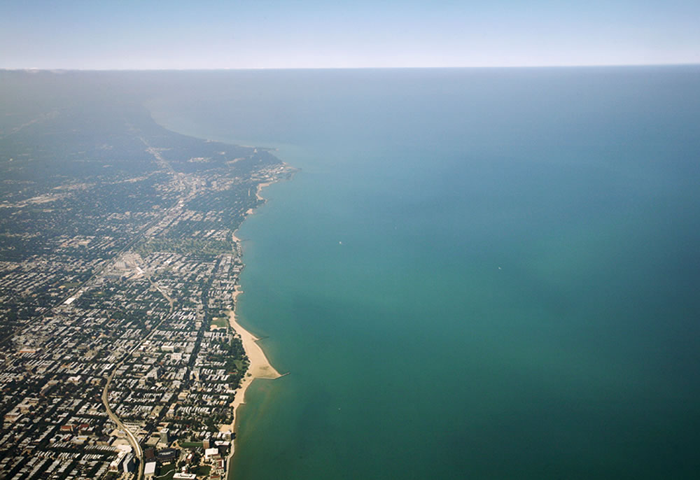 Clear skies over Lake Michigan and Chicago's north shore.