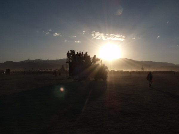 600+sunspot_car_burning_man_aug2012DSCF6530